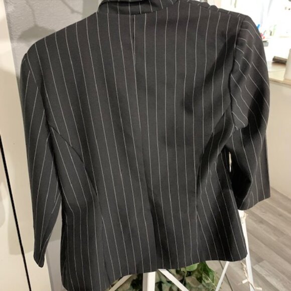 Black and White Pinstripe Jacket - Picture 3 of 3